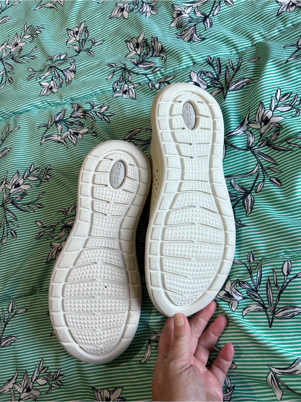 CROCS Women's LiteRide Lace-Up Sneakers in Light Neutral - Picture 4 of 4
